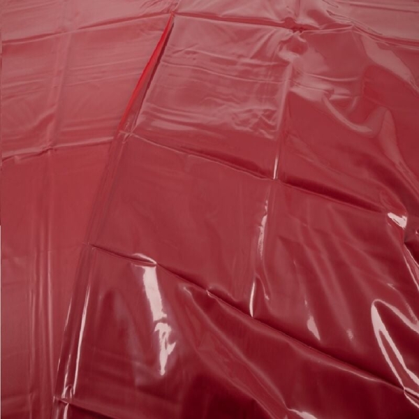 Raudonas PVC patiesalas