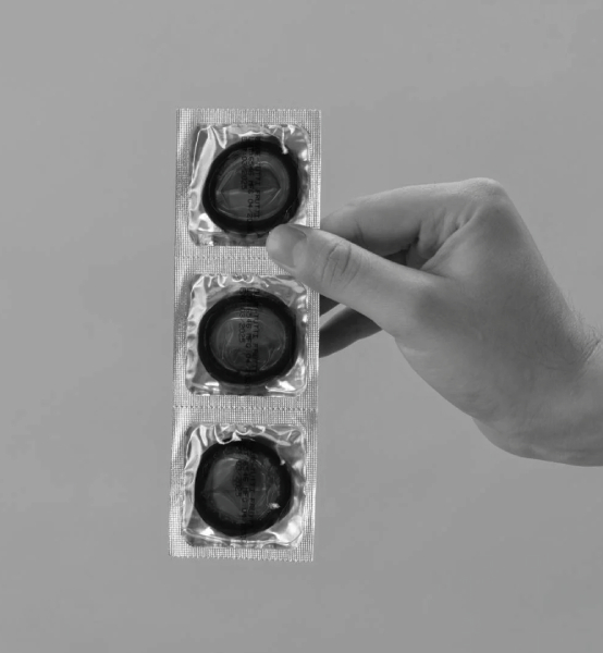 Prekės suaugusiems | Sekso prekės | Erotinės prekės | Amour.lt – Malonumų oazė!