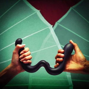 Fun Factory Dildo NEW WAVE (juodas)