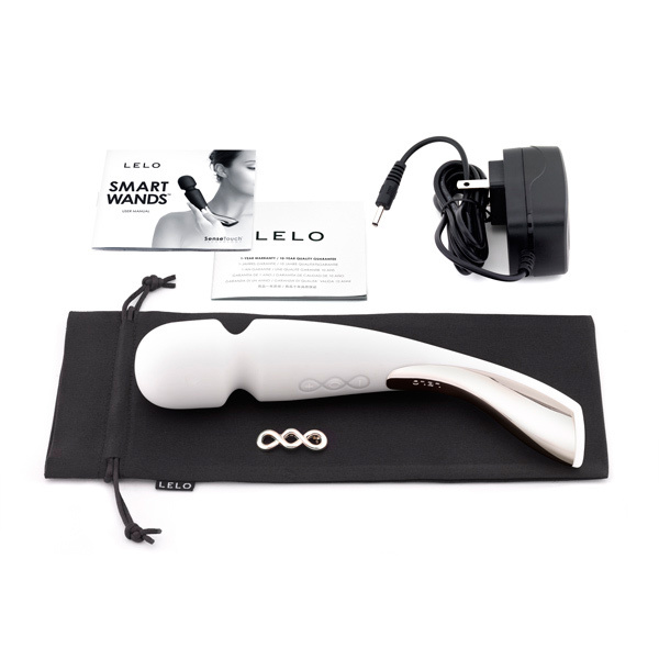 LELO SMART WAND masažuoklis – Medium (dramblio kaulo) LELO SMART WAND masažuoklis – Medium (dramblio kaulo)