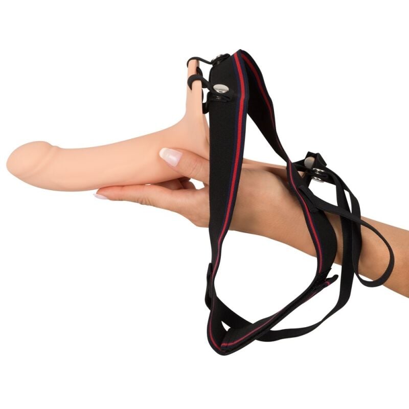 Tuščiaviduris vibruojantis Strap on Švelnumas Tuščiaviduris vibruojantis Strap on Švelnumas